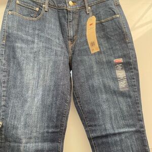 Levi's Women's Classic Straight Leg Blue Jeans
